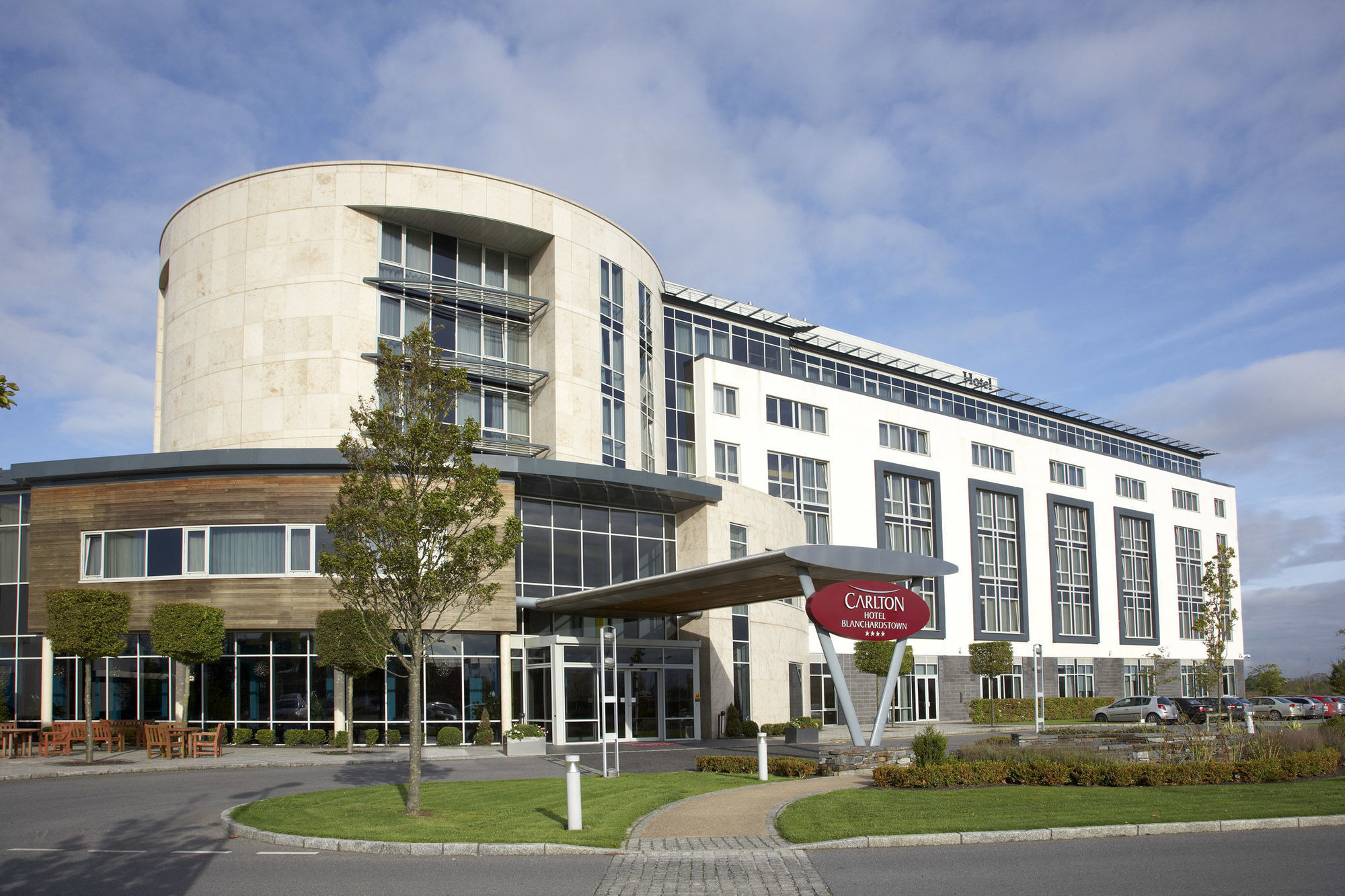 Carlton Hotel Blanchardstown Exterior photo